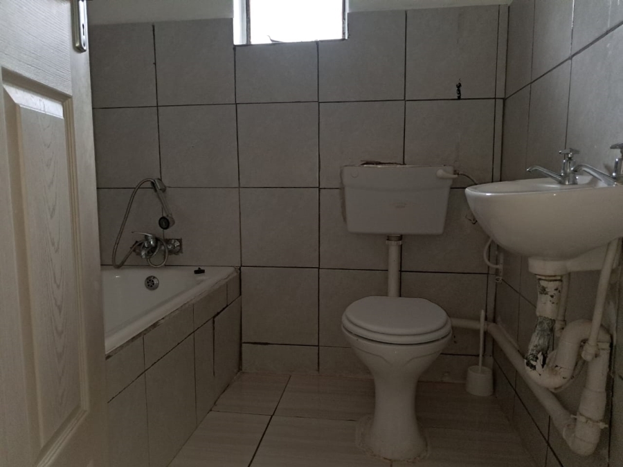 5 Bedroom Property for Sale in St Helena Free State
